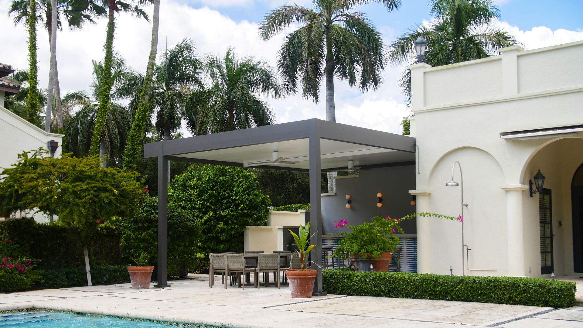 Insulated aluminum patio cover in Houston